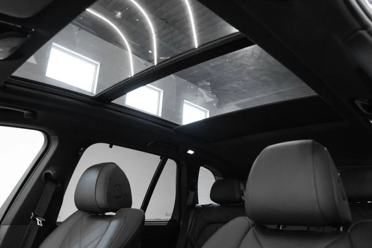 BMW X5 - Image 14