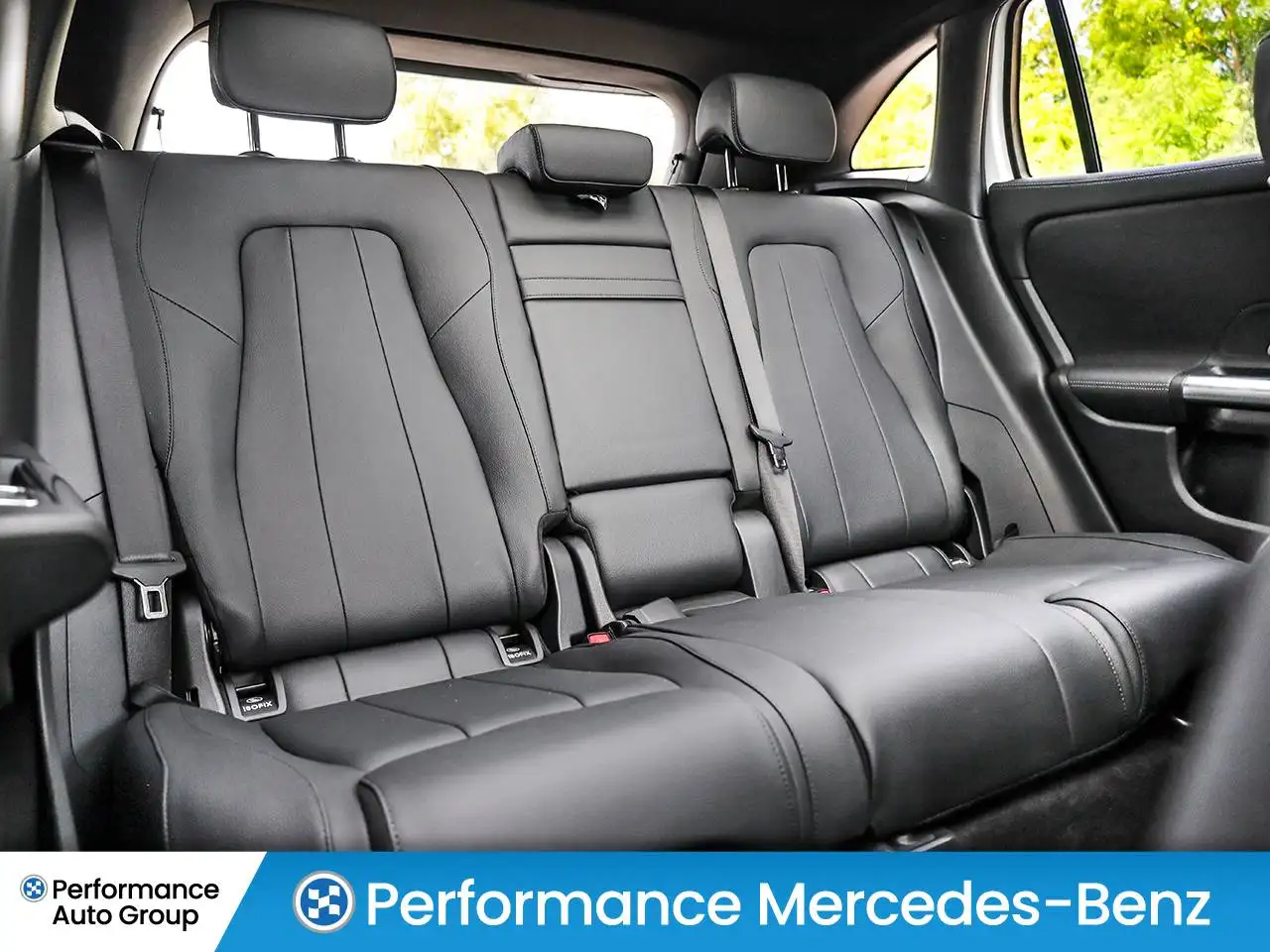 Mercedes-Benz GLA - Image 14