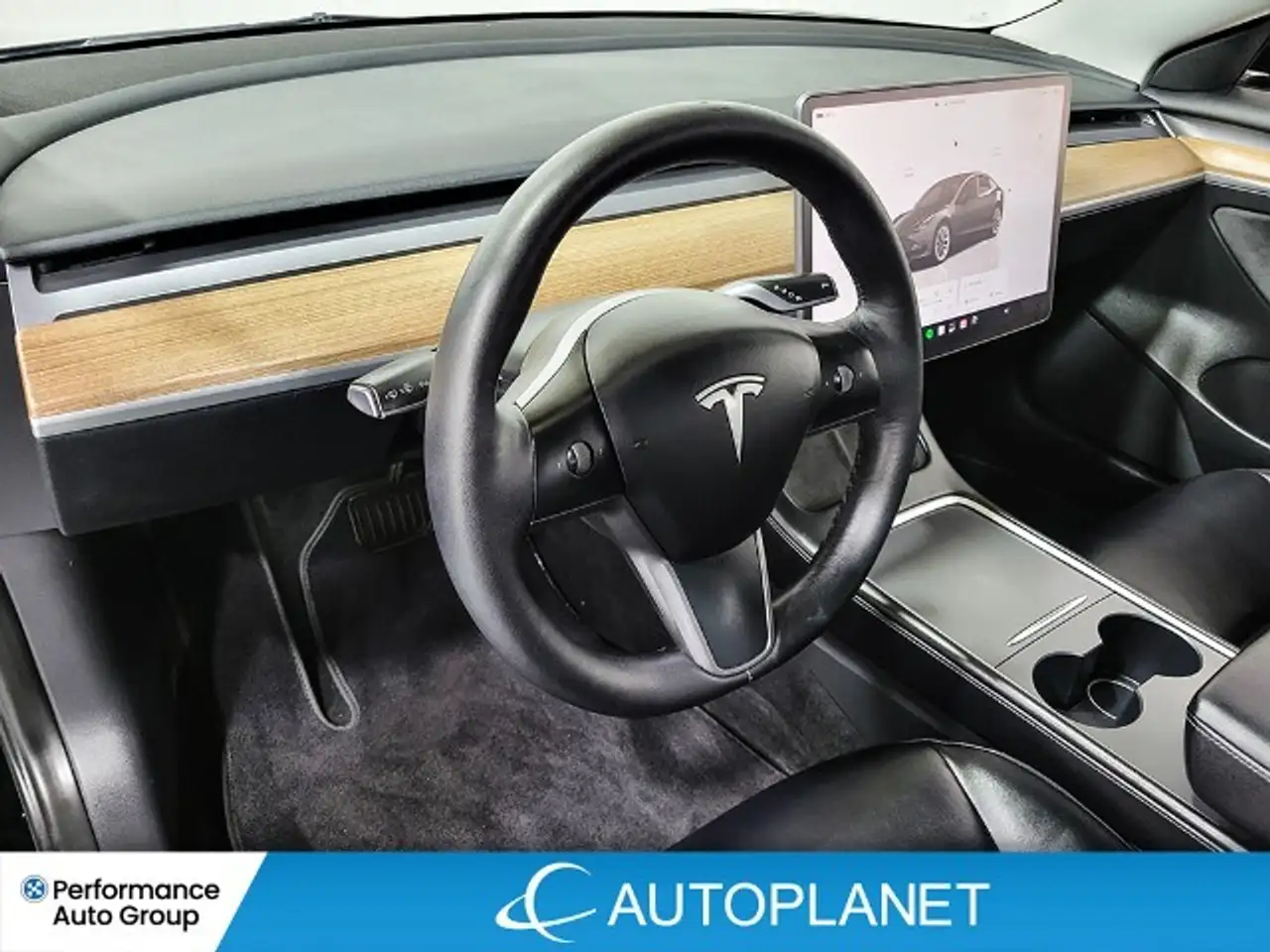 Tesla Model 3 - Image 28