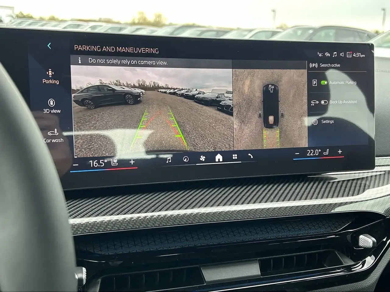 BMW i4 - Image 25
