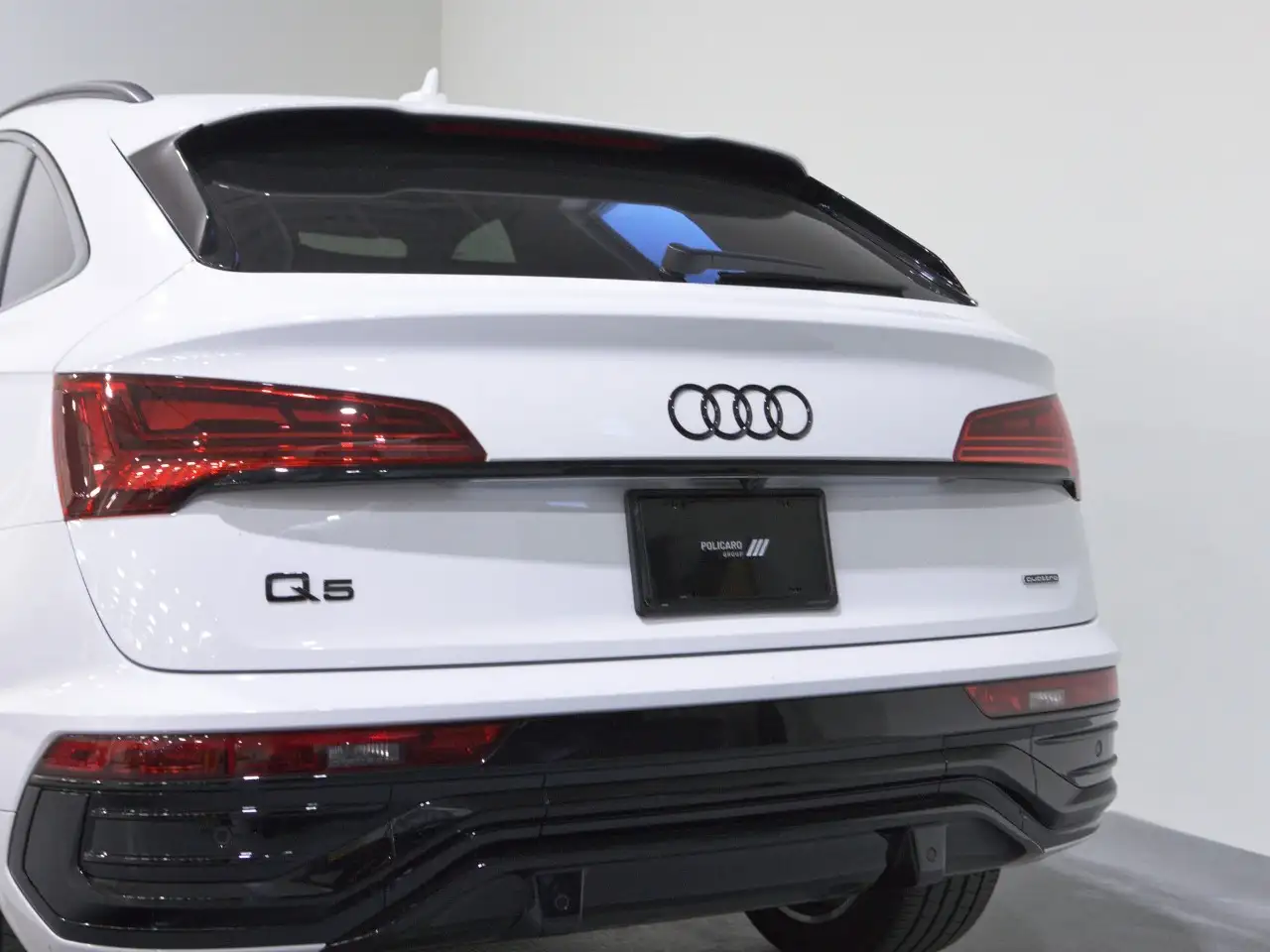 Audi Q5 - Image 10