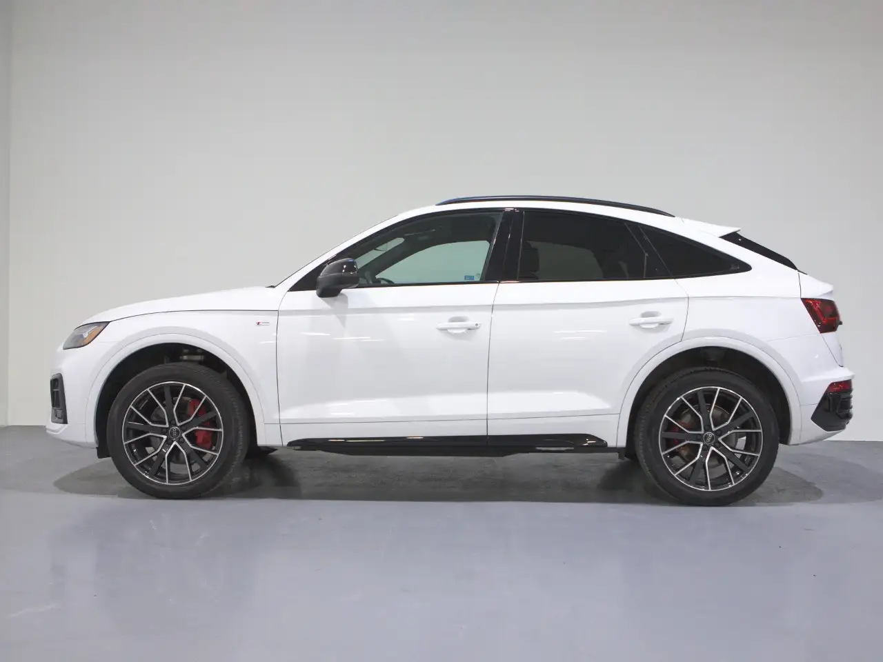 Audi Q5 - Image 5