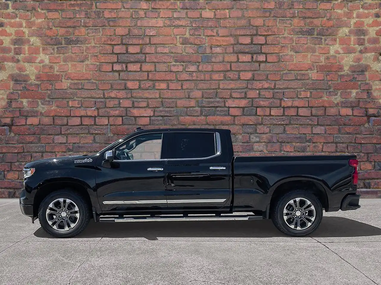 Chevrolet Silverado 1500 - Image 3