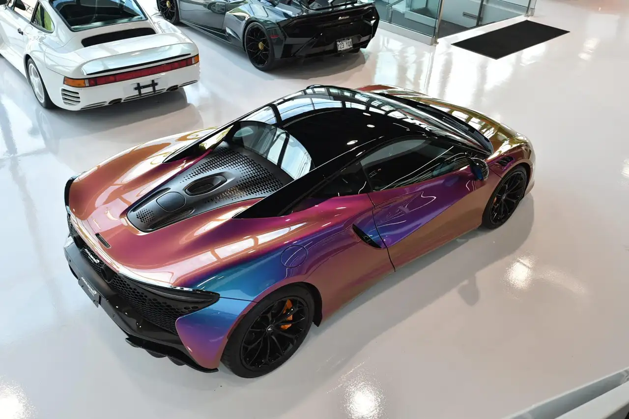 McLaren Artura - Image 24