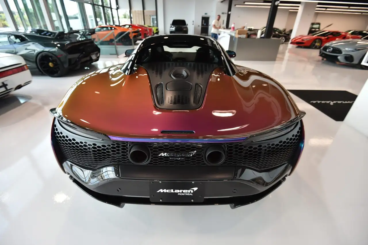 McLaren Artura - Image 12