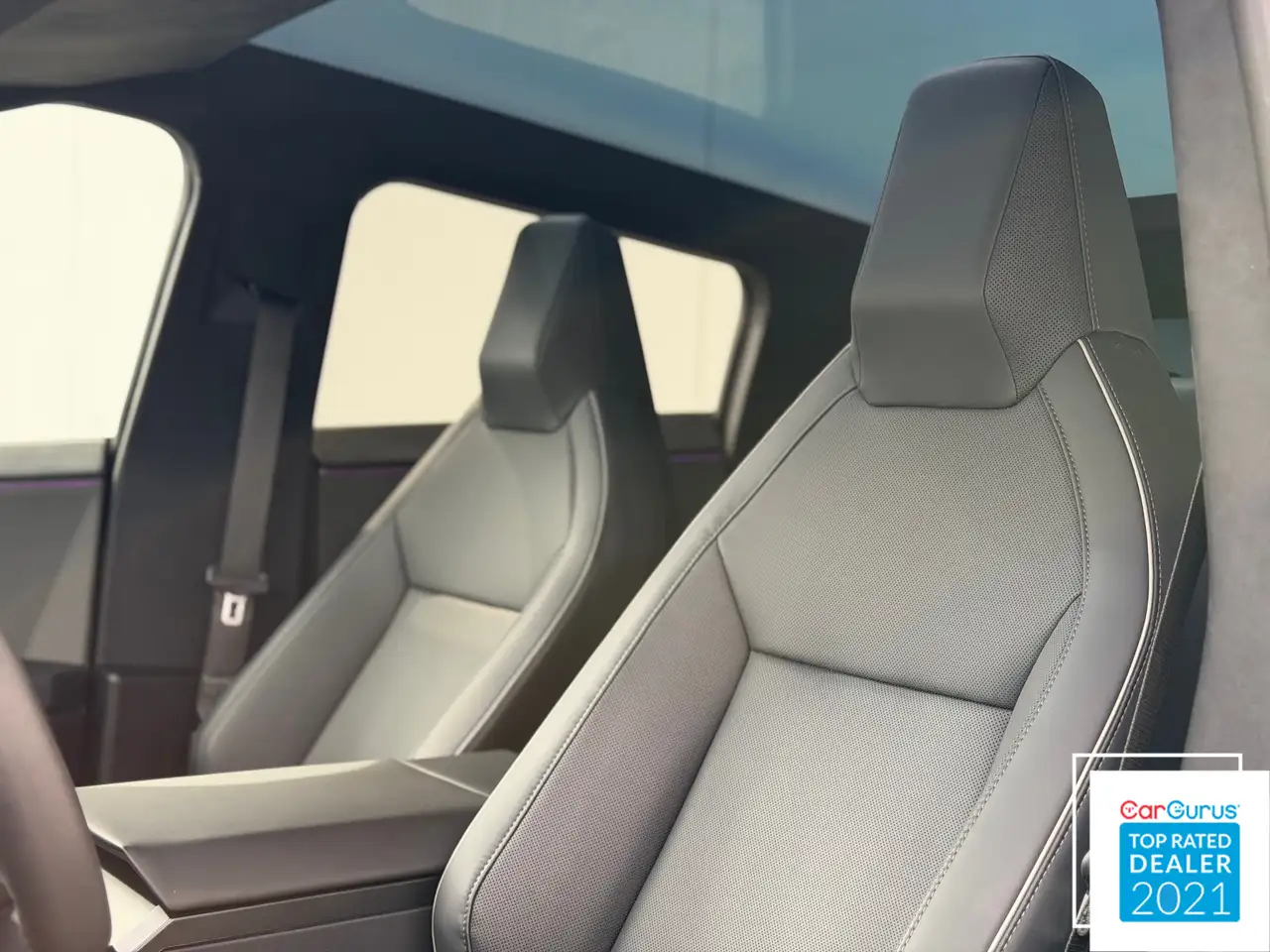 Tesla Cybertruck - Image 11