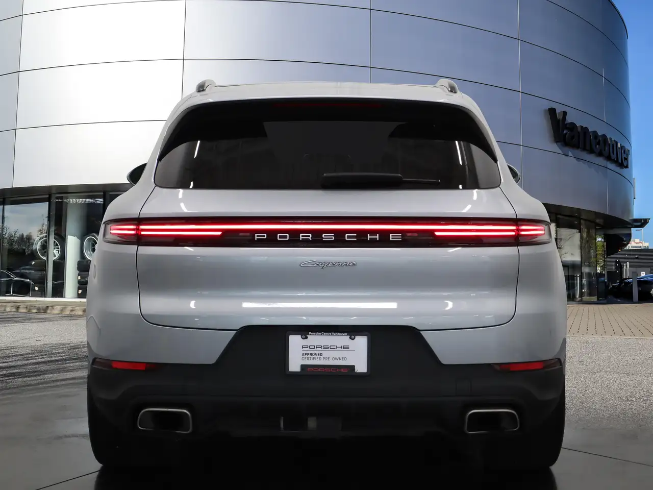 Porsche Cayenne - Image 9