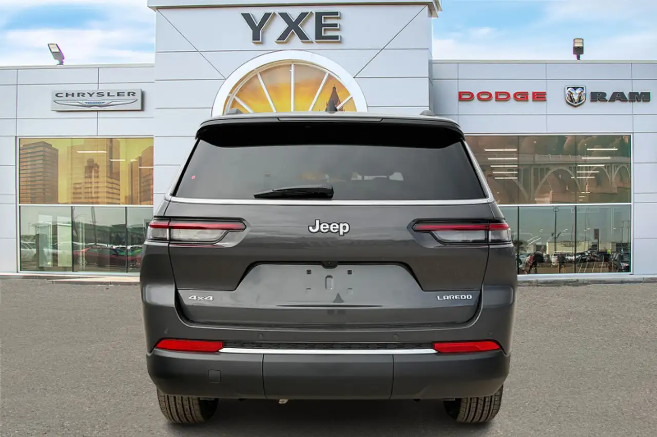 Jeep Grand Cherokee - Image 4