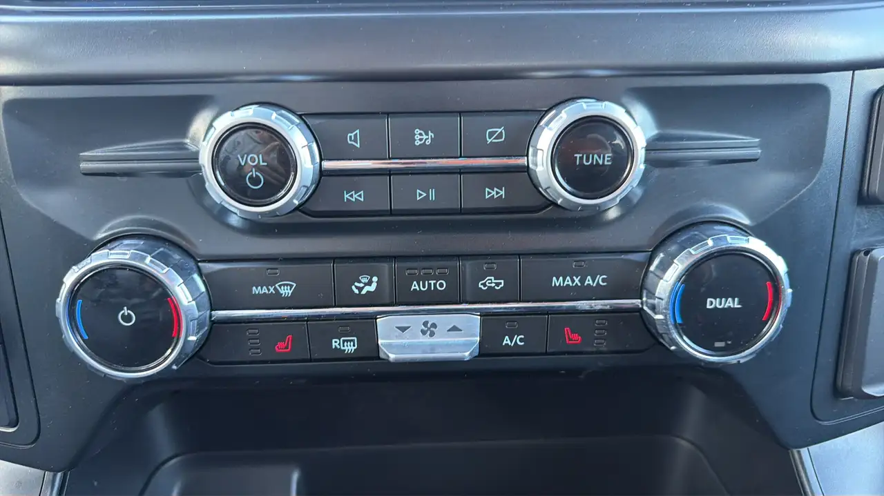 Ford F-150 - Image 22