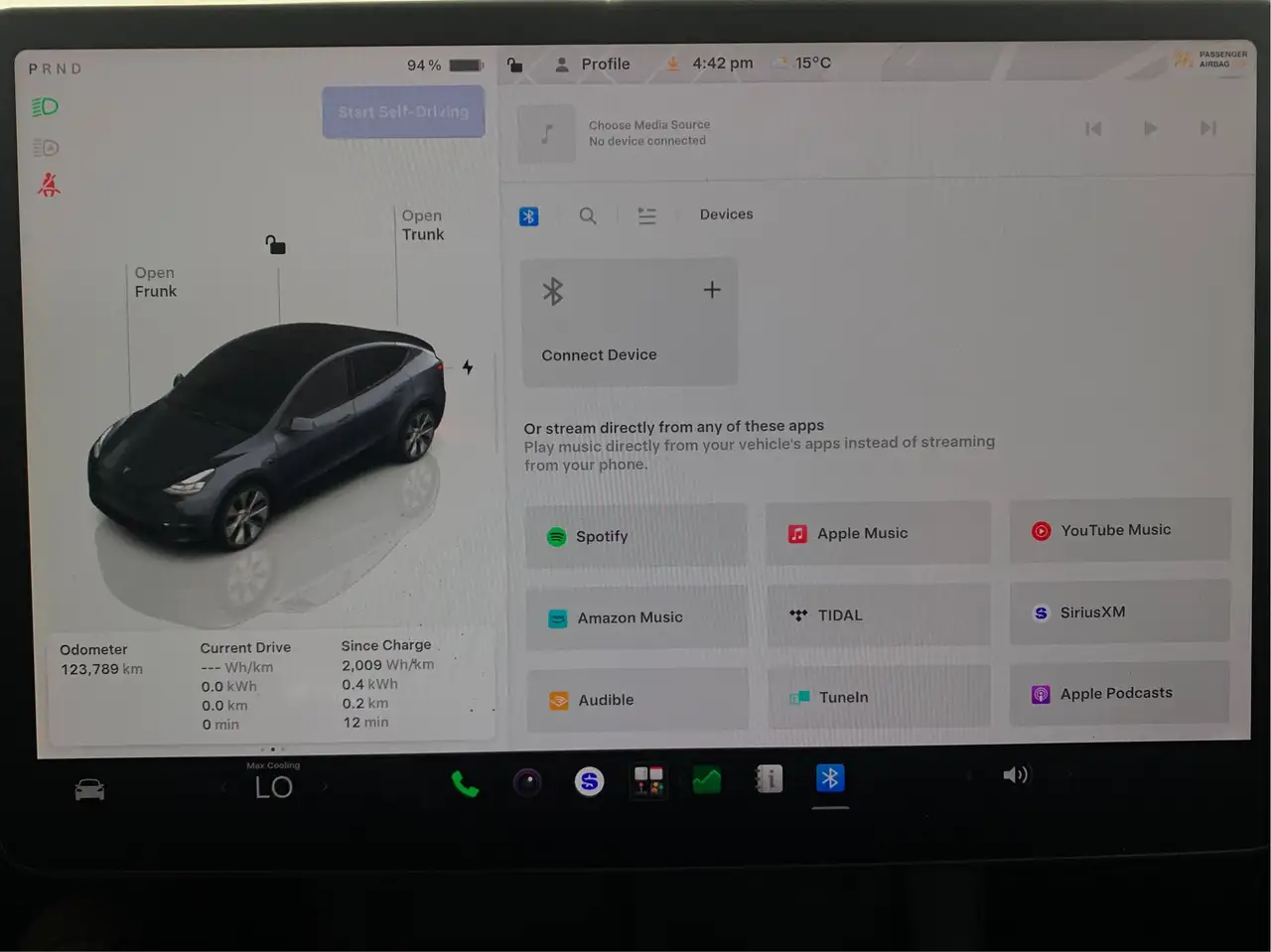 Tesla Model Y - Image 32