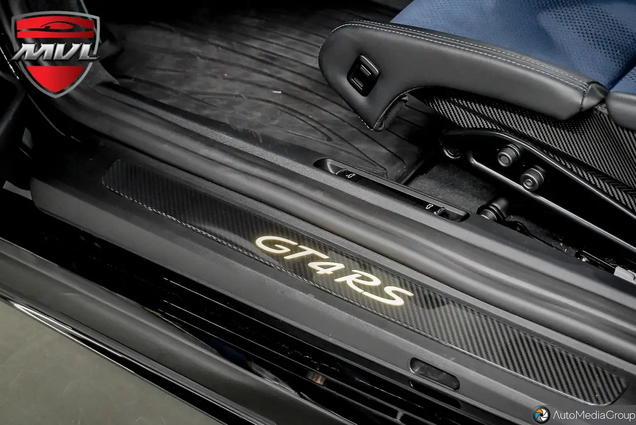 Porsche 718 Cayman - Image 25