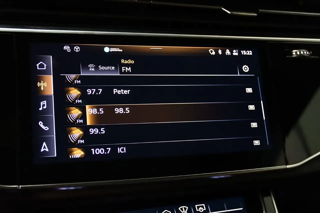 Audi Q8 - Image 23