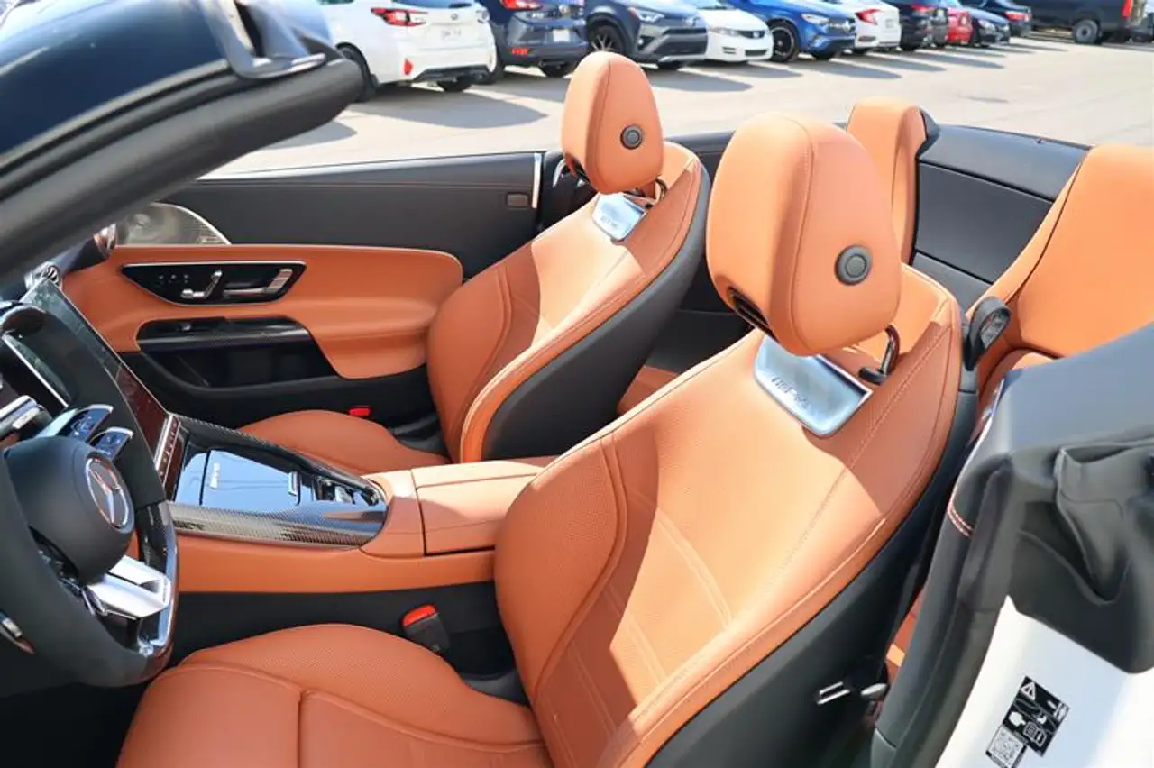 Mercedes-Benz SL - Image 9