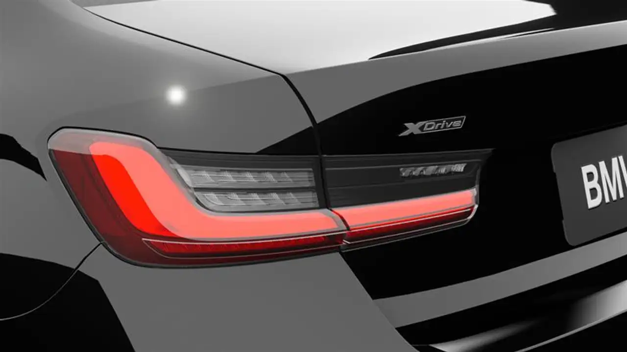BMW 3 Series - Image 8