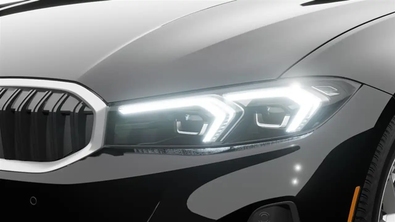 BMW 3 Series - Image 6