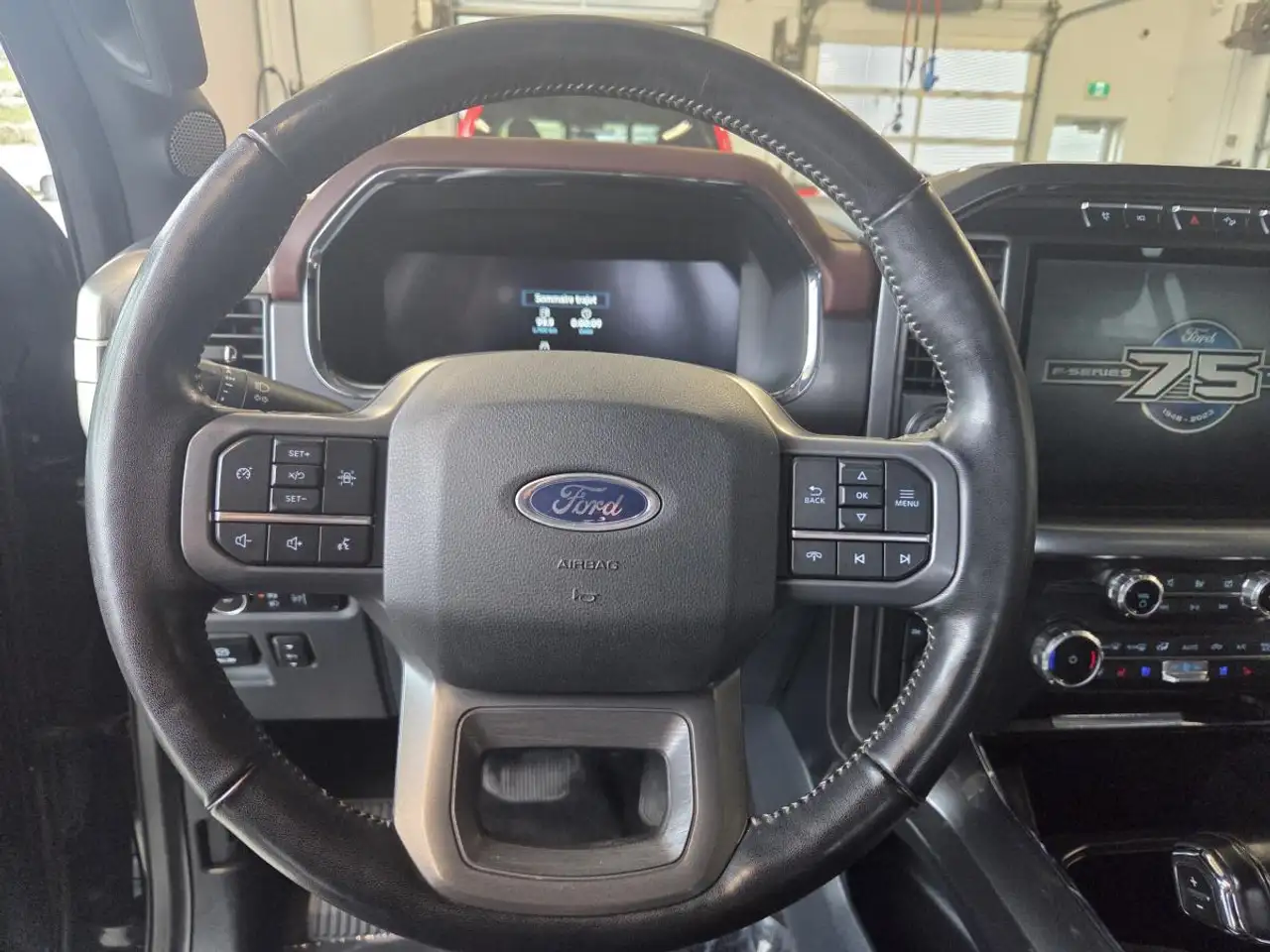 Ford F-150 - Image 12