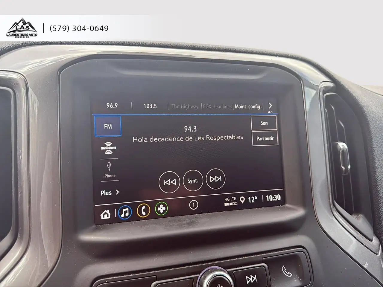 Chevrolet Silverado 1500 - Image 16