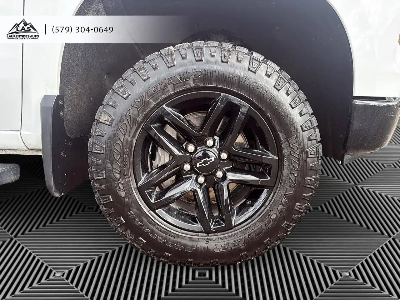 Chevrolet Silverado 1500 - Image 7