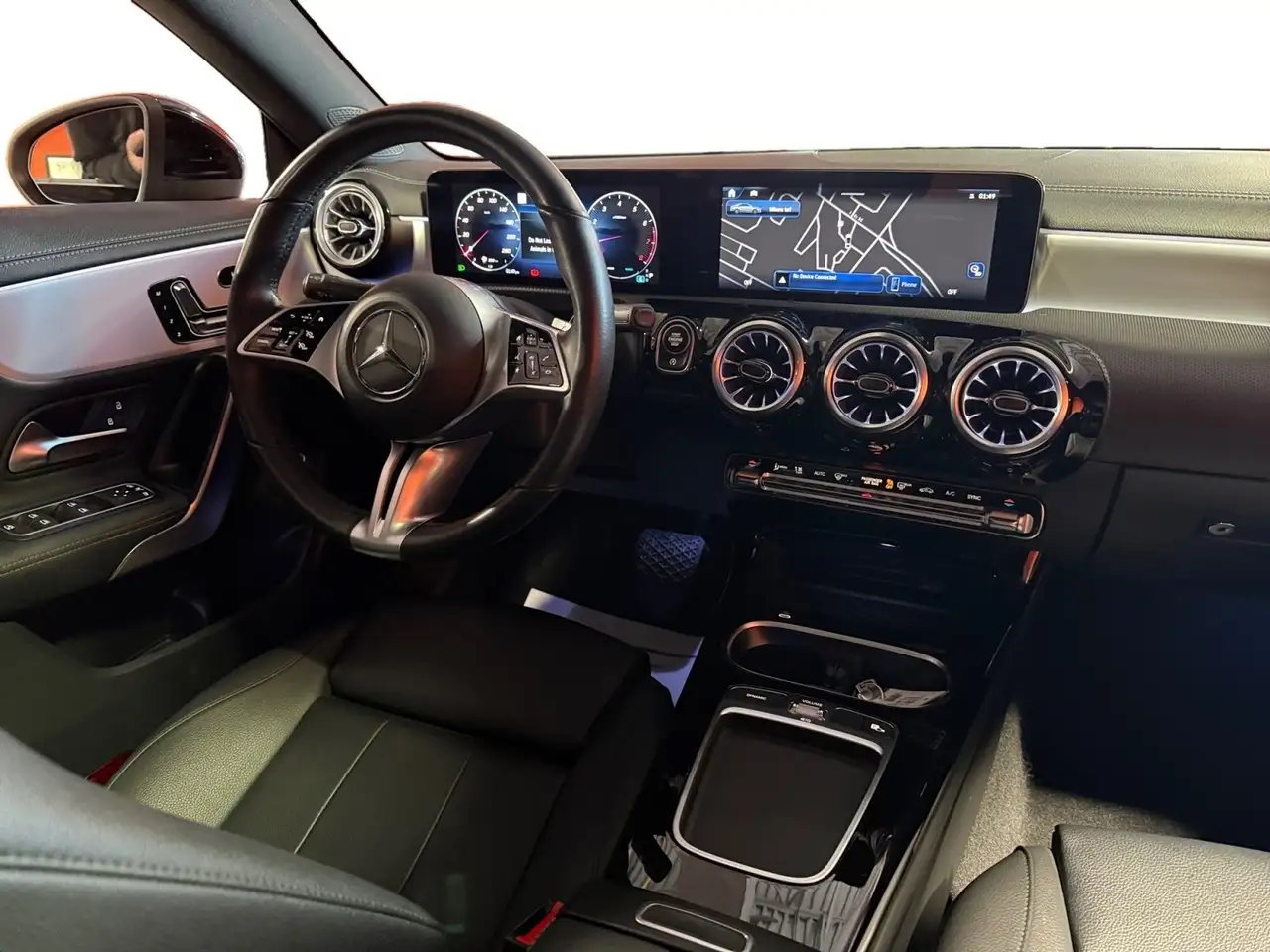 Mercedes-Benz CLA - Image 11