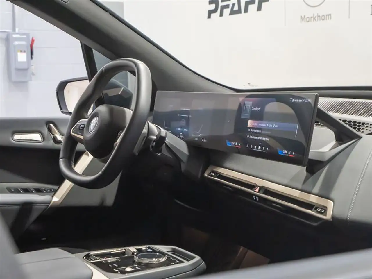 BMW iX - Image 15