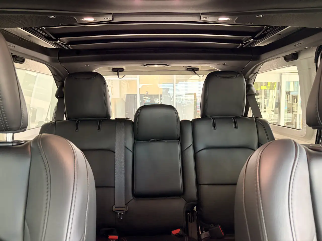 Jeep Wrangler - Image 26