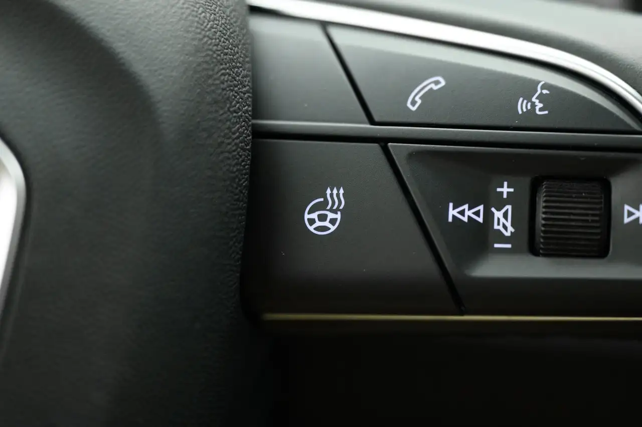 Audi Q3 - Image 20