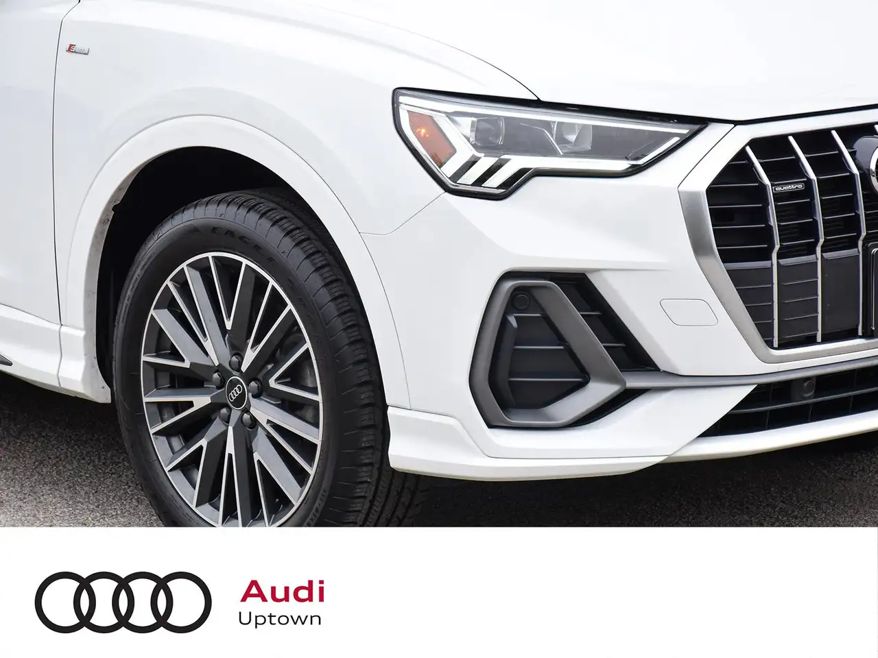 Audi Q3 - Image 3