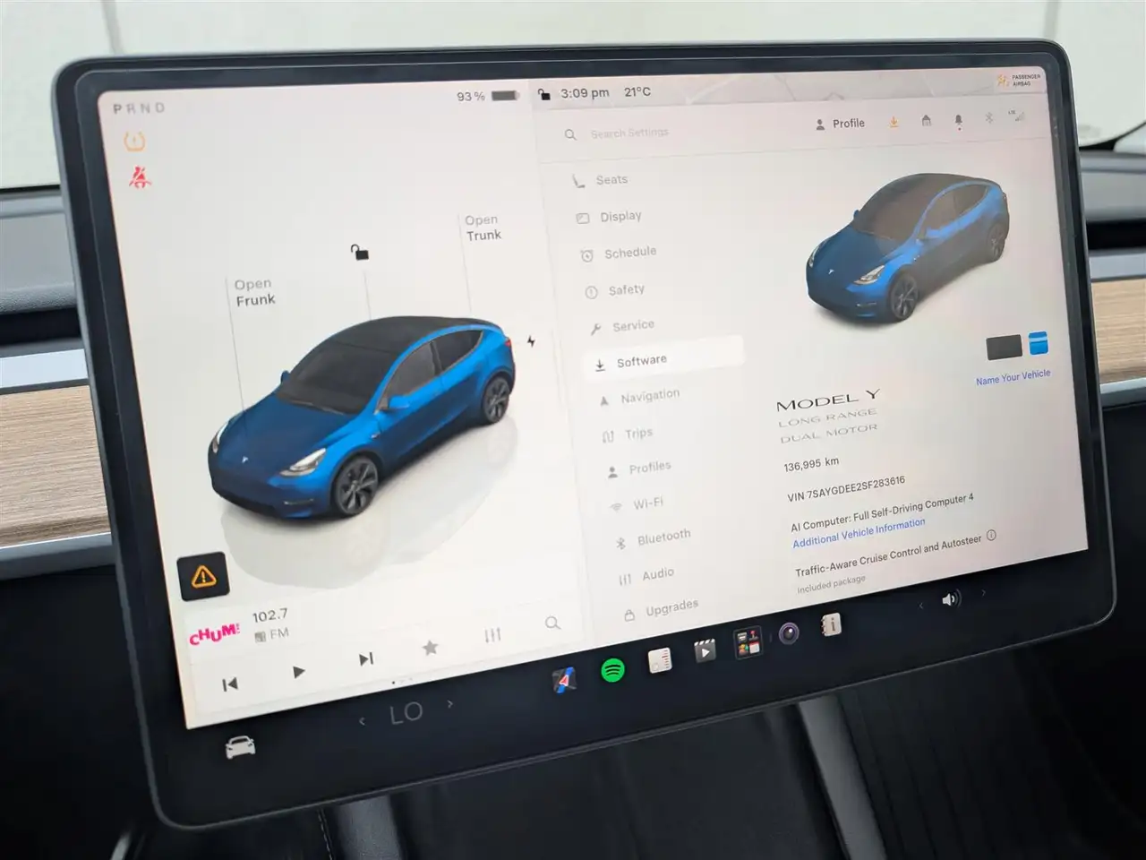 Tesla Model Y - Image 18