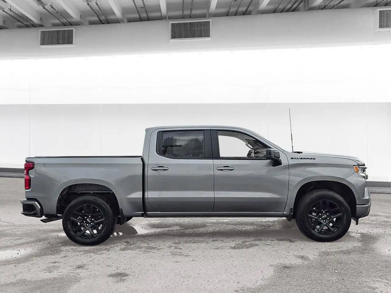 Chevrolet Silverado 1500 - Image 6