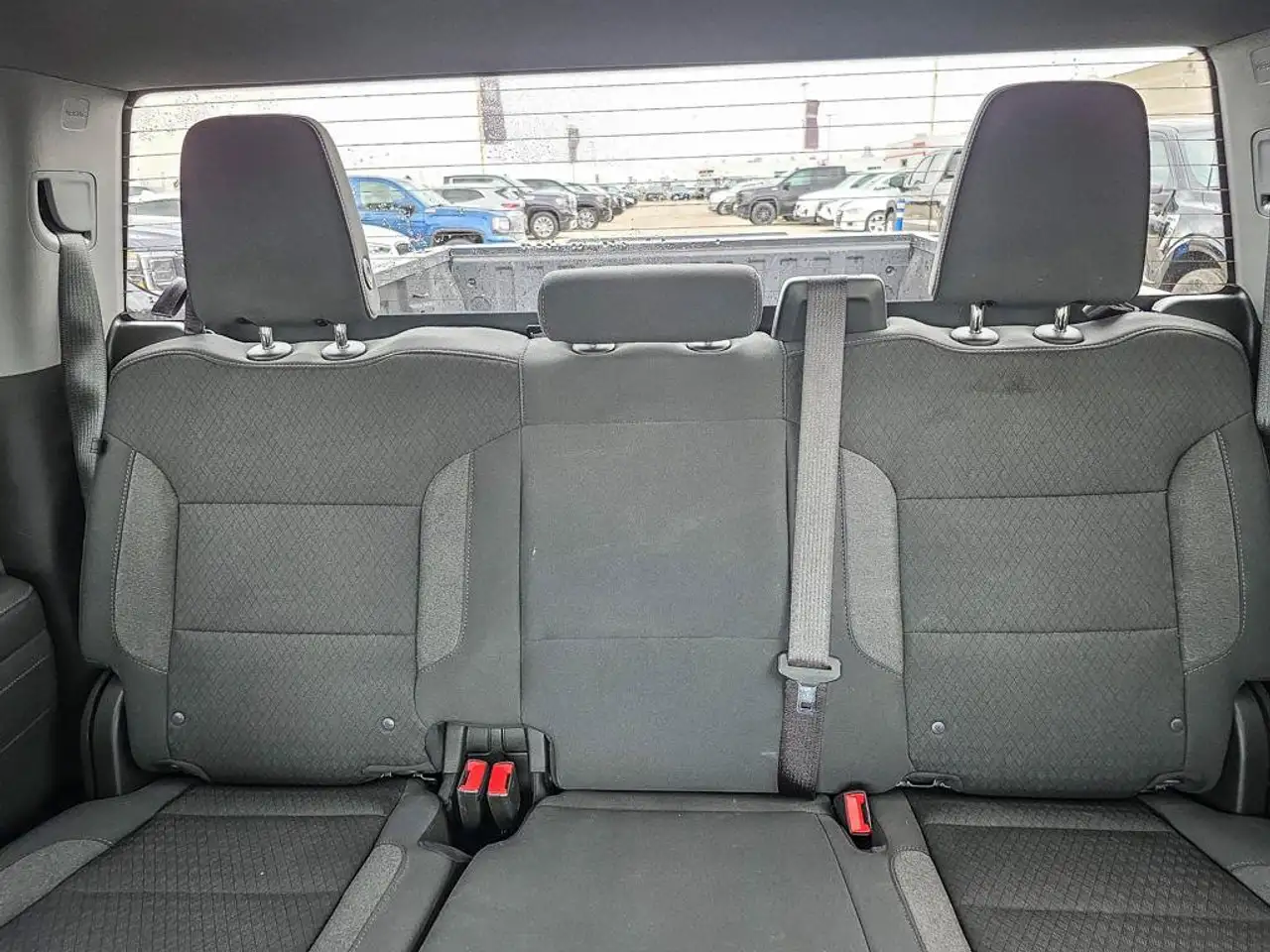 Chevrolet Silverado 1500 - Image 13