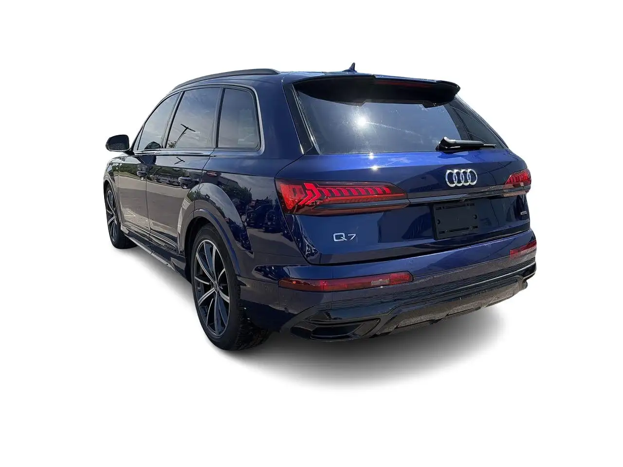 Audi Q7 - Image 11