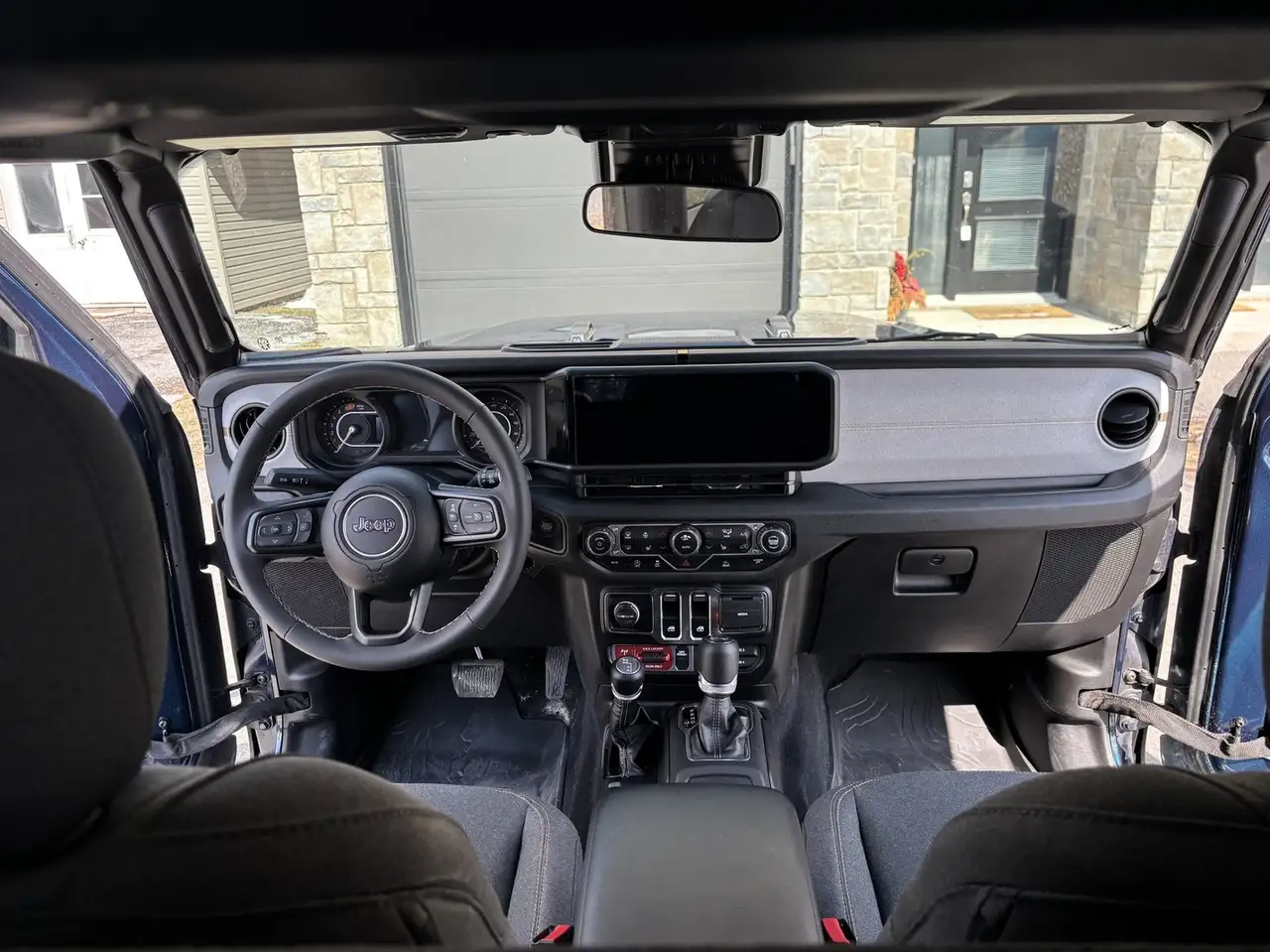 Jeep Wrangler - Image 2