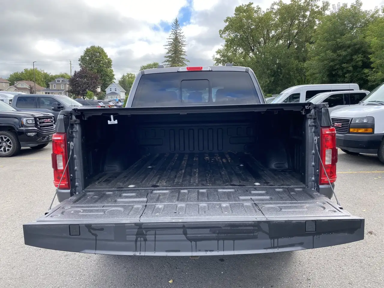 Ford F-150 - Image 11