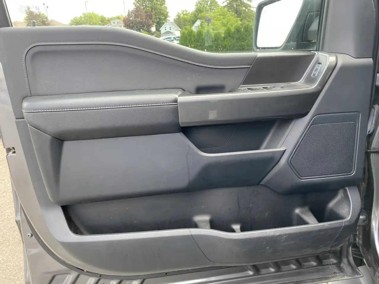 Ford F-150 - Image 15