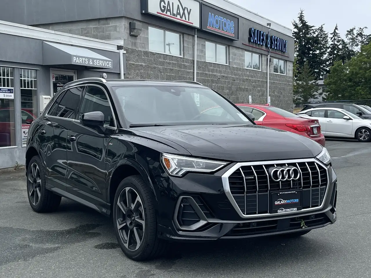 Audi Q3 - Image 4