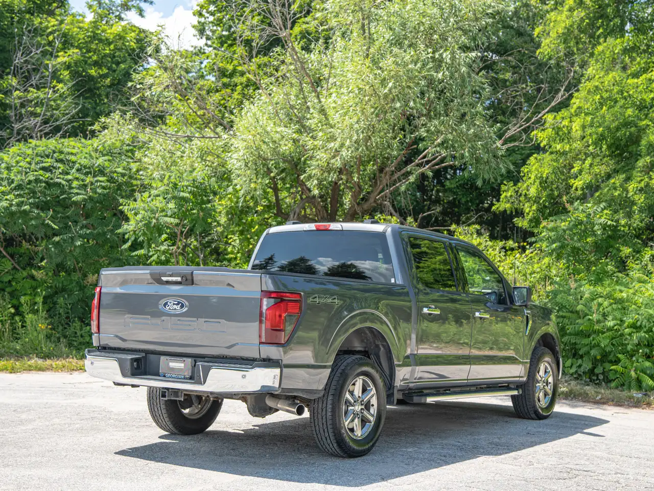 Ford F-150 - Image 18