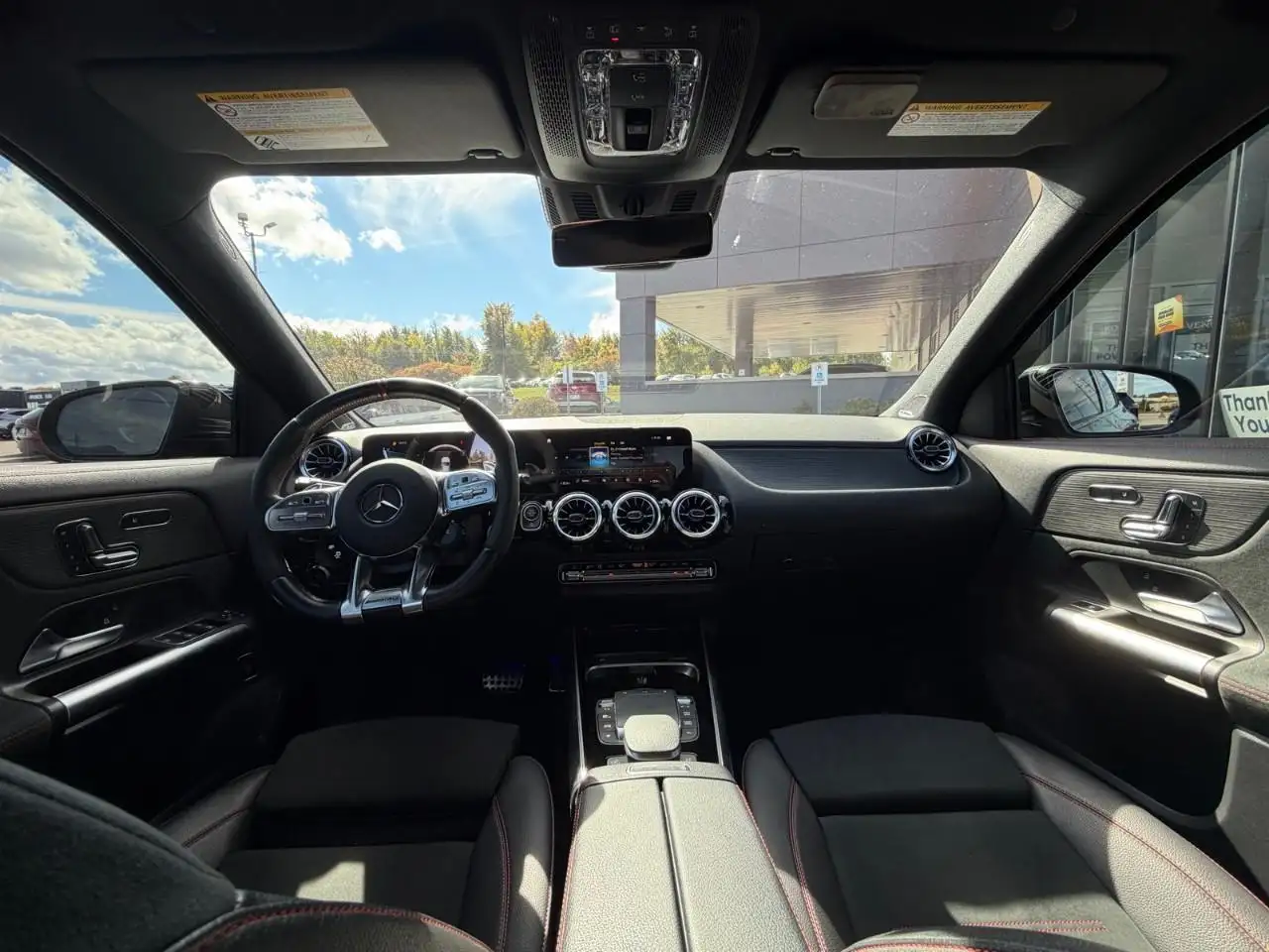 Mercedes-Benz GLA - Image 11
