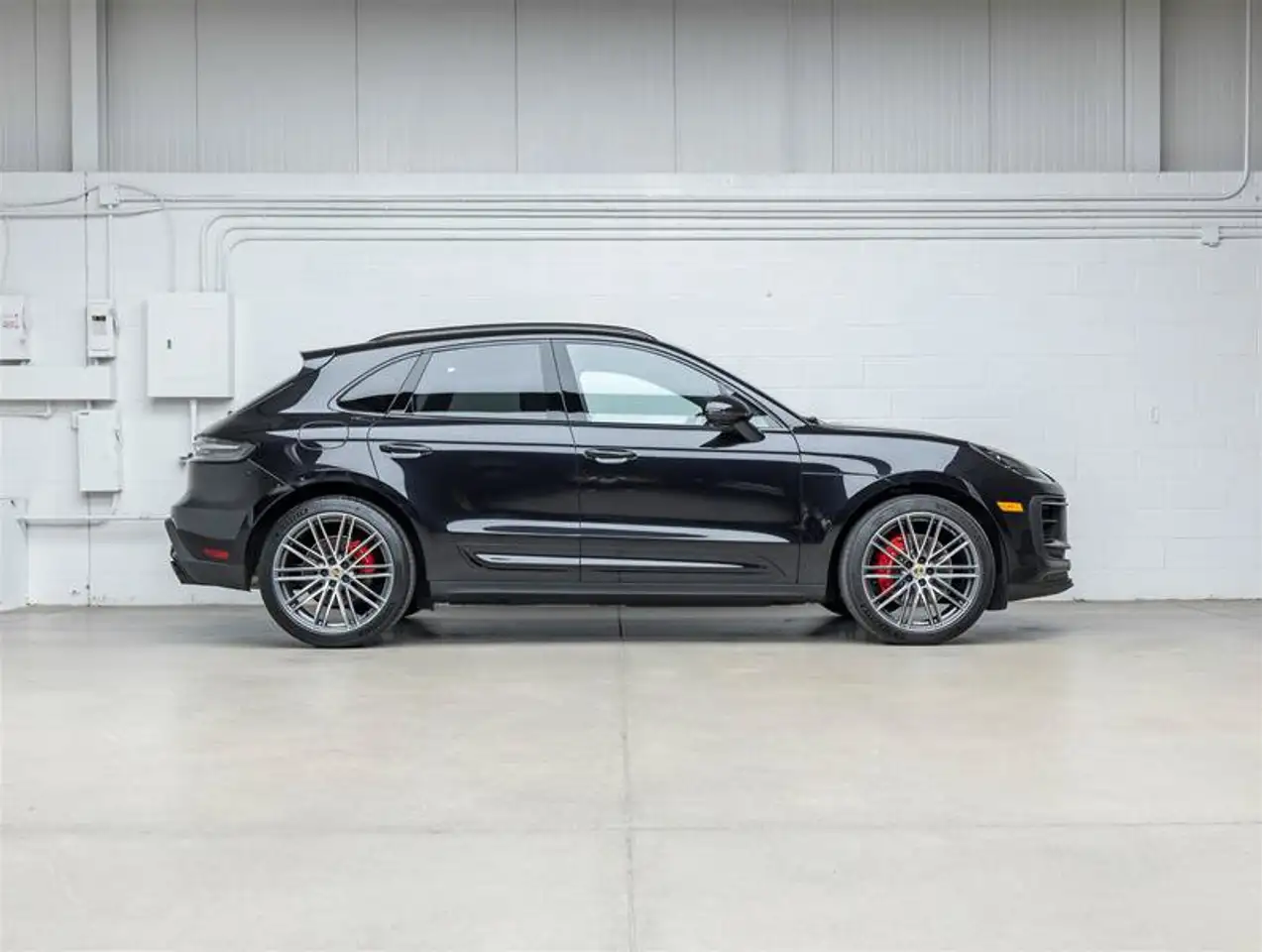 Porsche Macan - Image 14