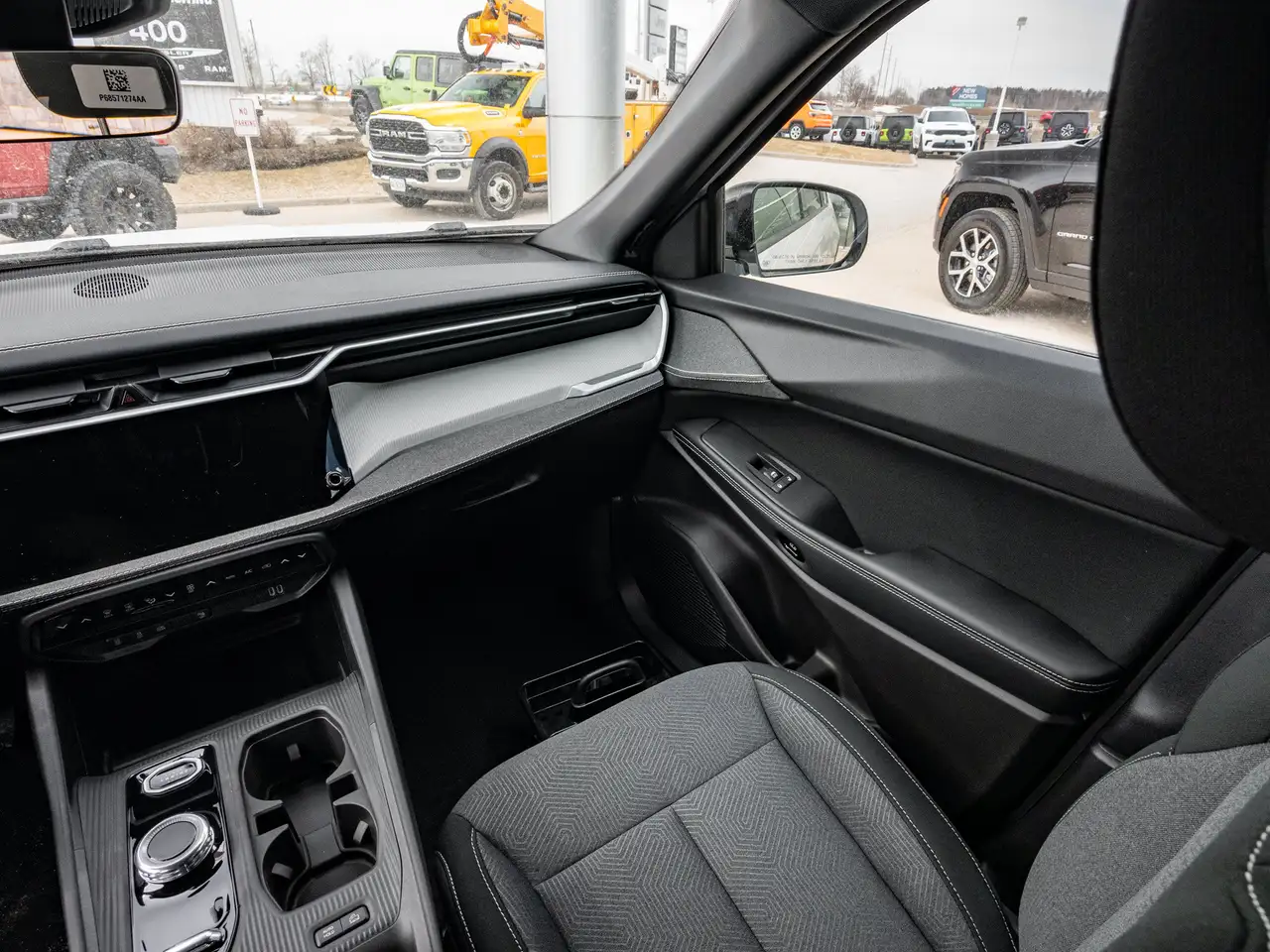 Jeep Cherokee - Image 26