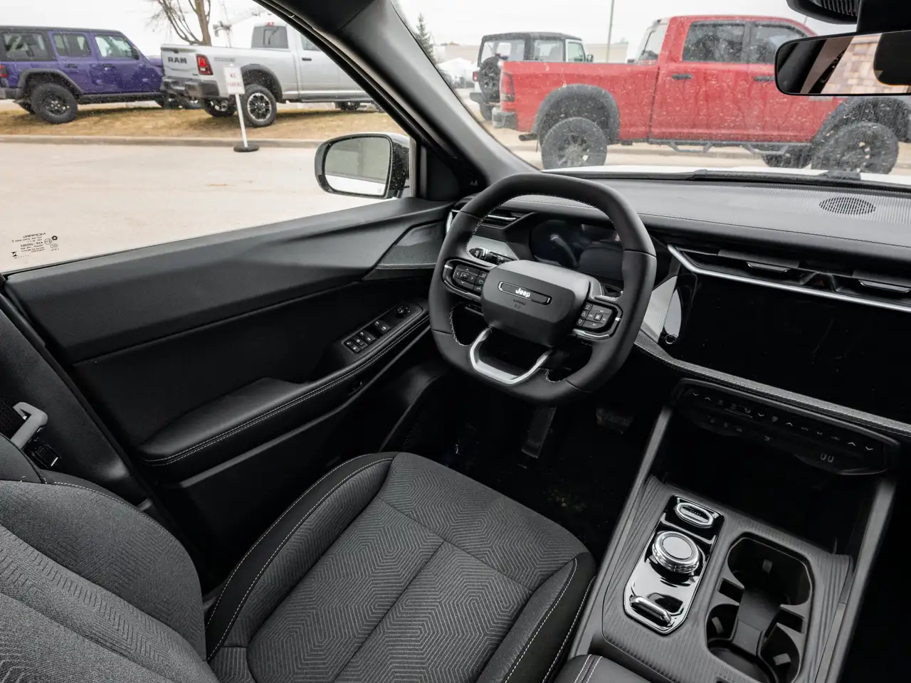 Jeep Cherokee - Image 24
