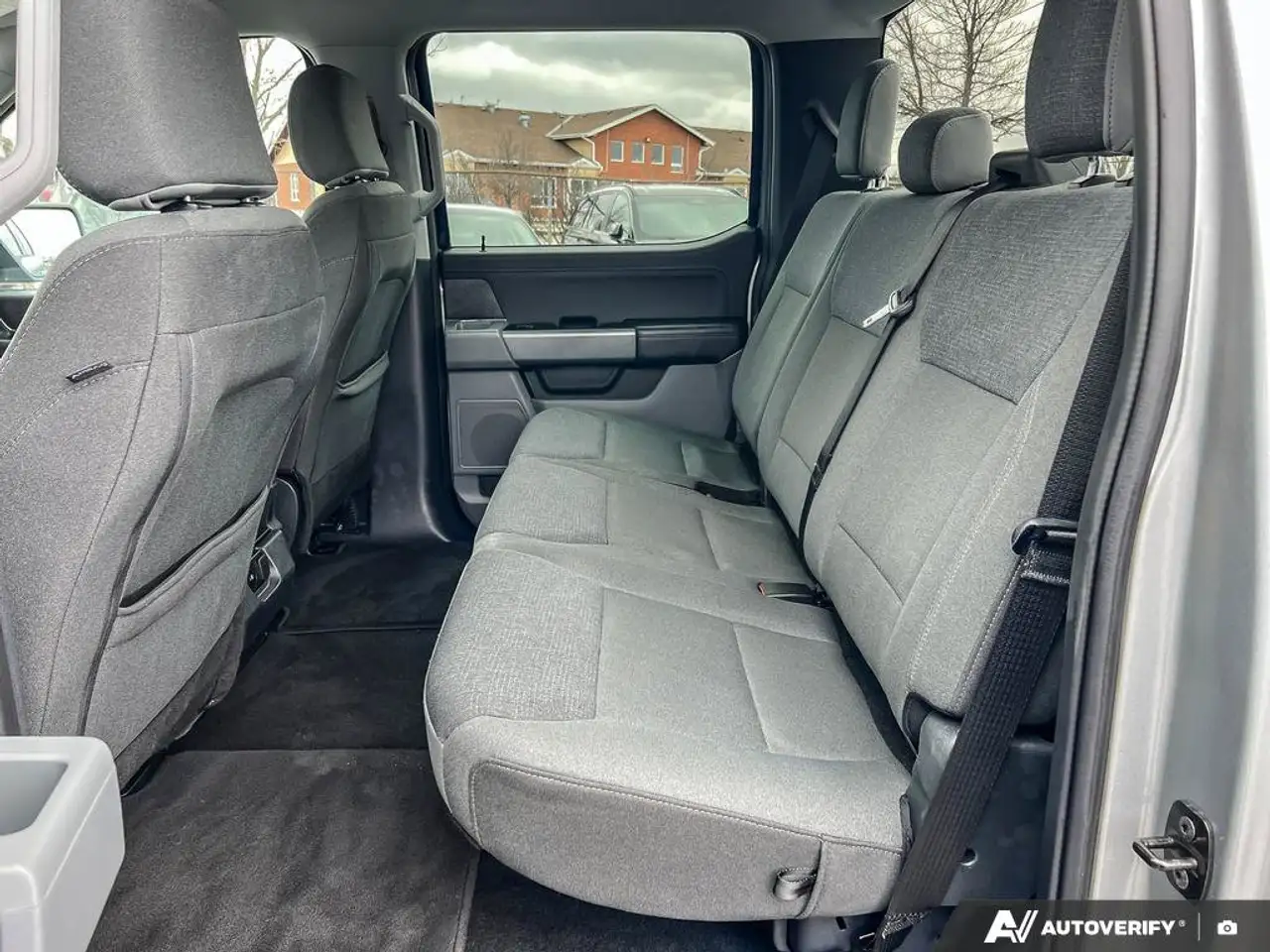 Ford F-150 - Image 27