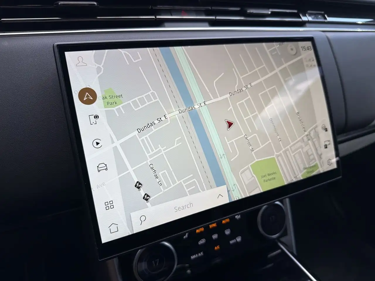Land Rover Range Rover - Image 15