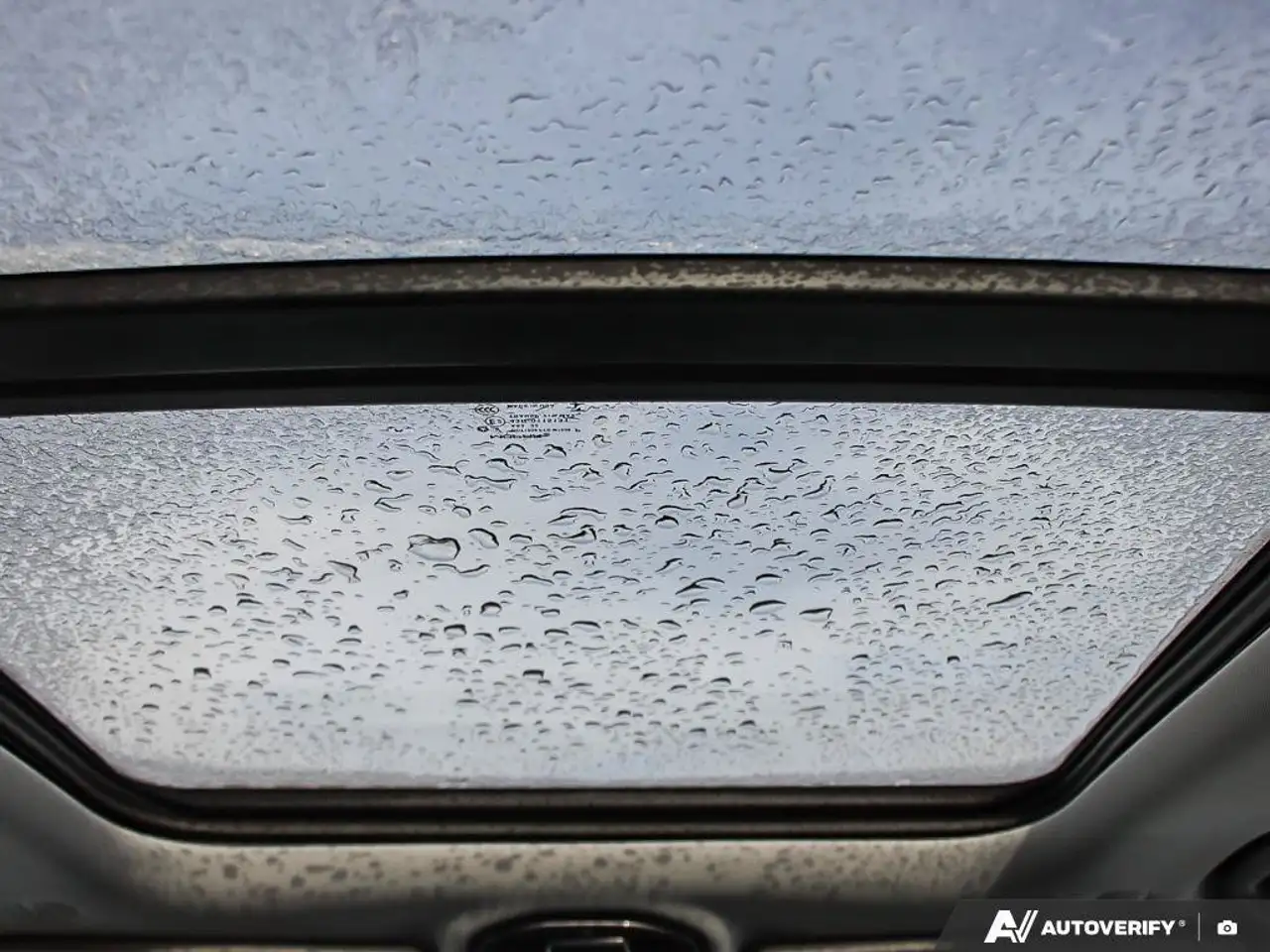 Jeep Grand Cherokee - Image 26