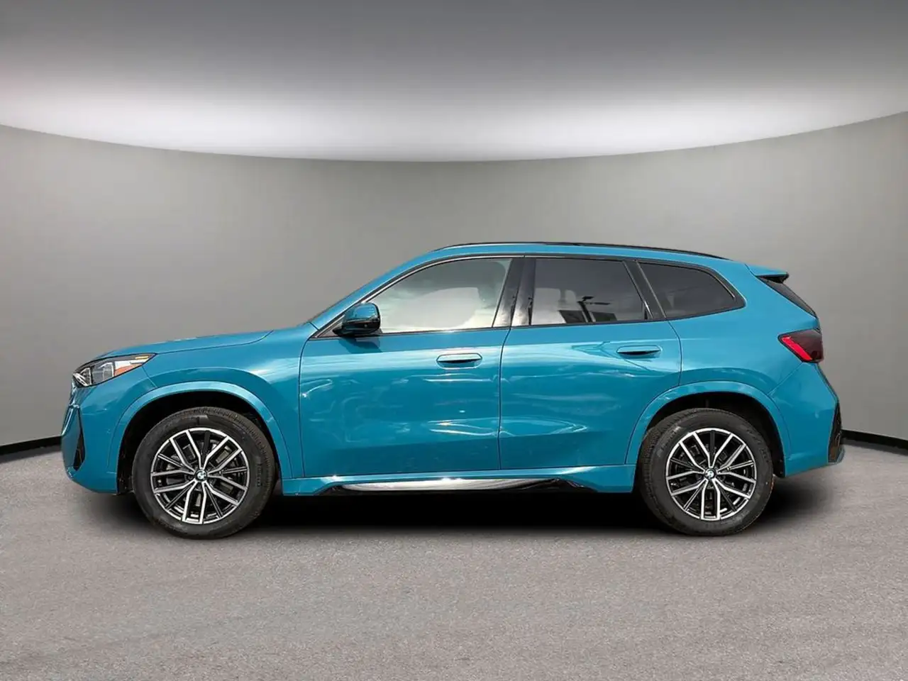 BMW X1 - Image 3