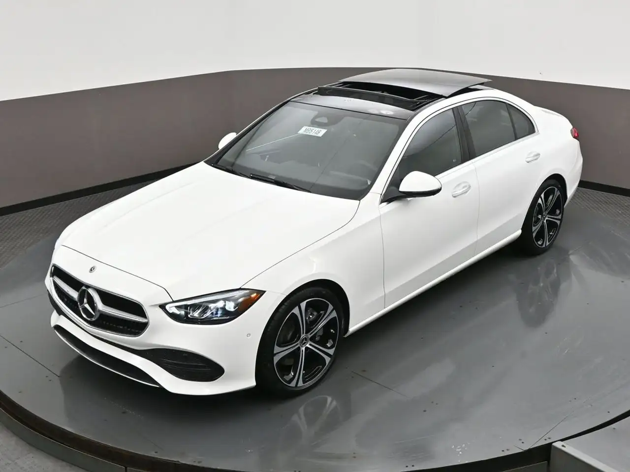 Mercedes-Benz C-Class - Image 46