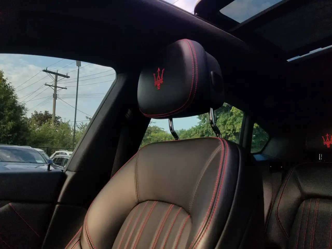Maserati Levante - Image 18