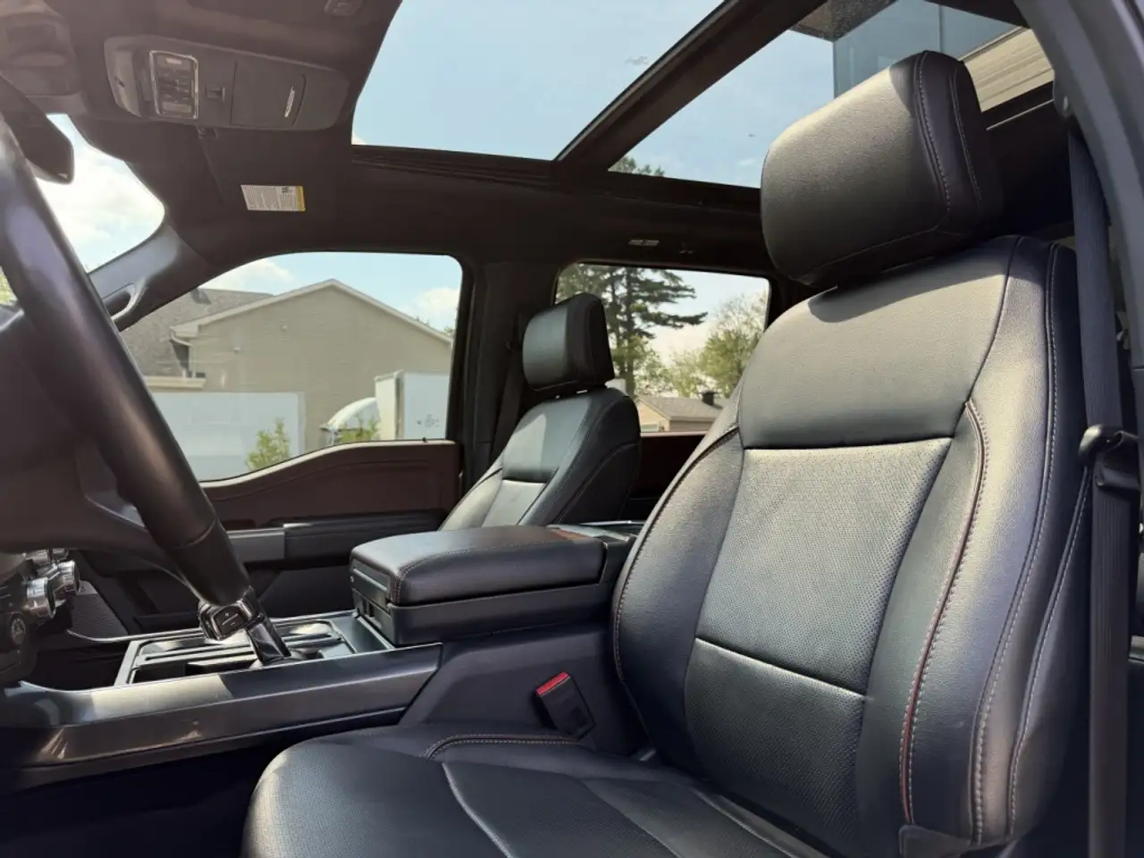 Ford F-150 - Image 11