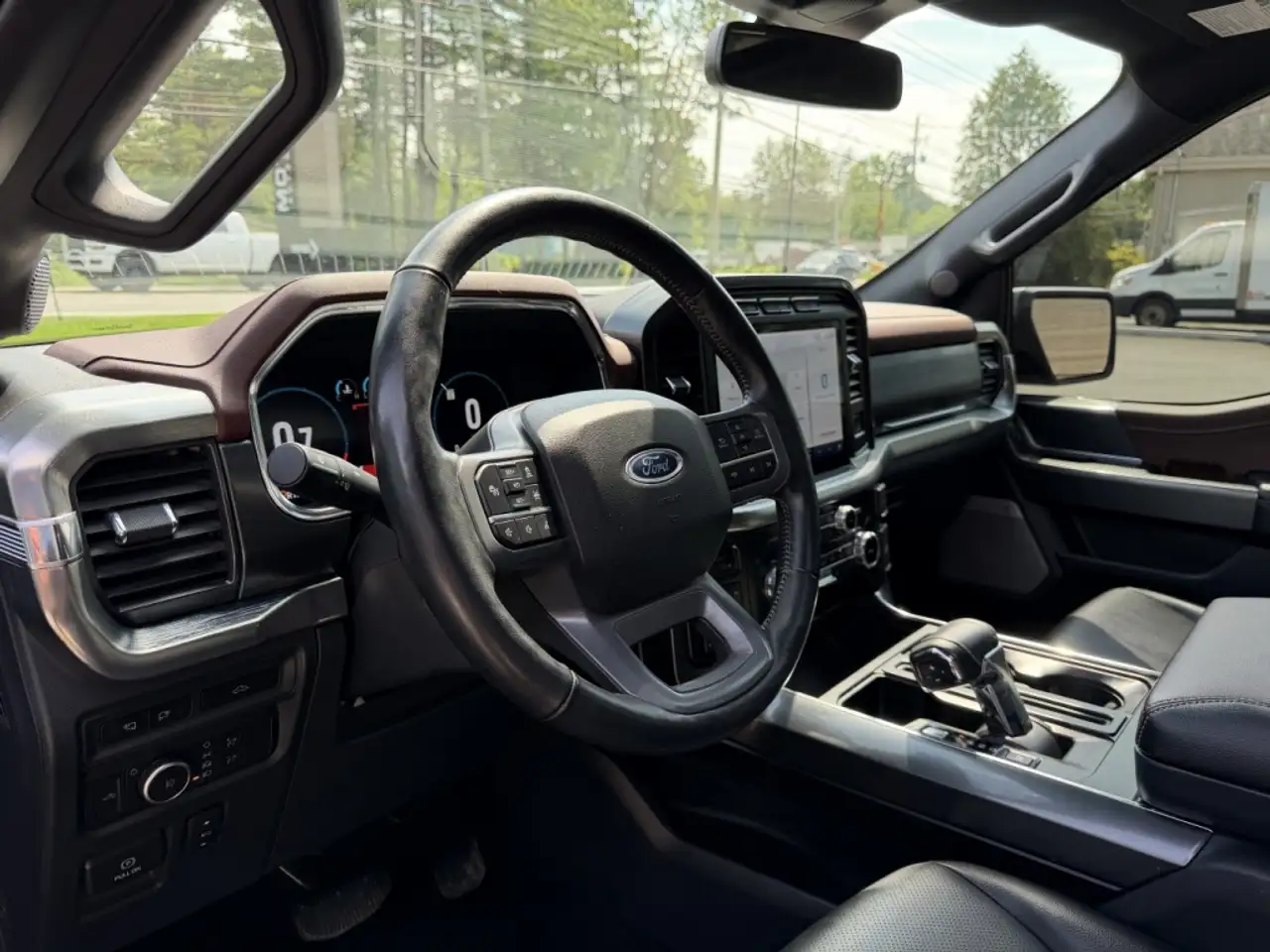 Ford F-150 - Image 10