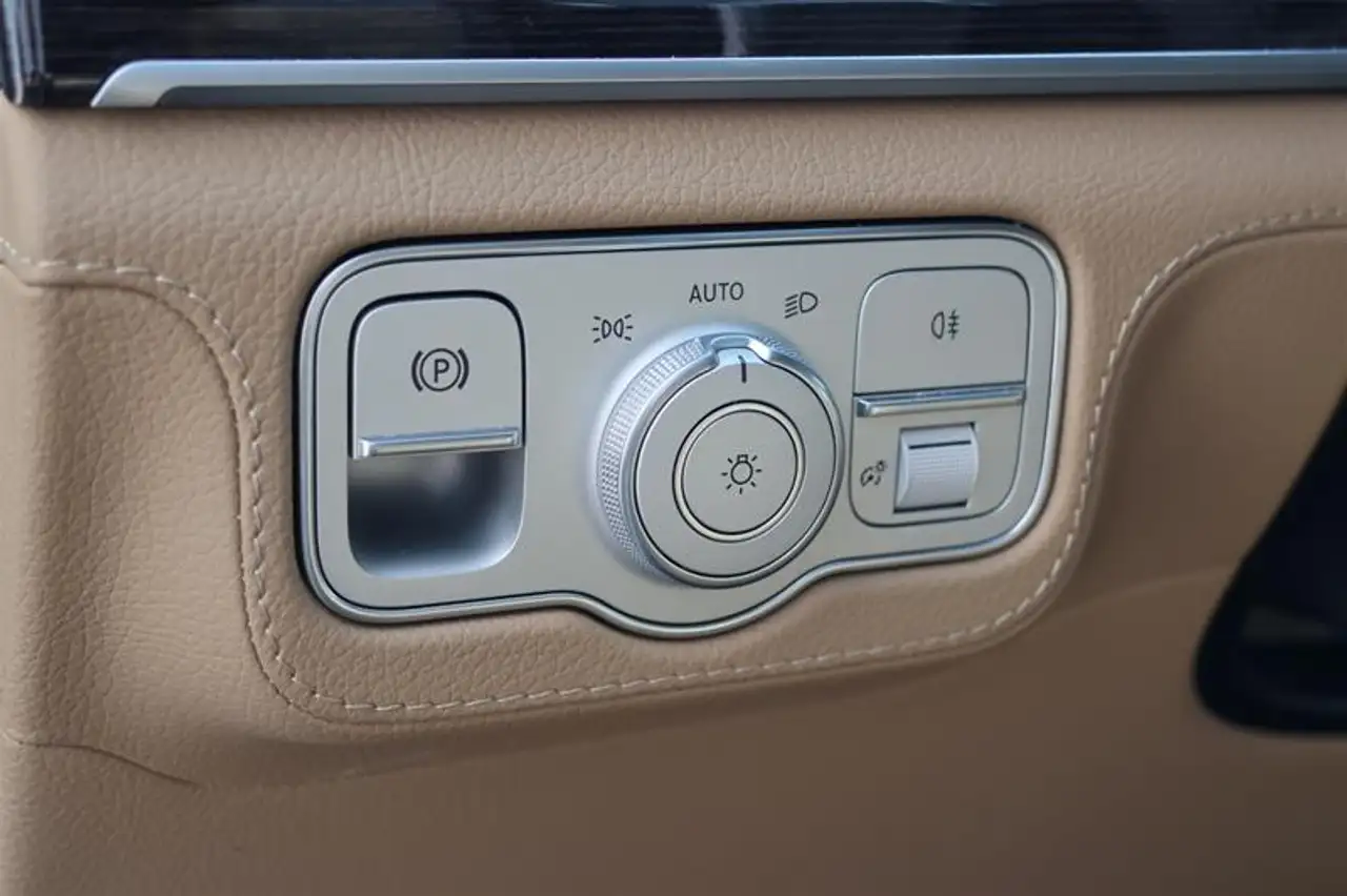 Mercedes-Benz GLE - Image 9