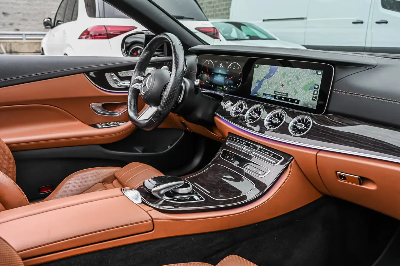 Mercedes-Benz E-Class - Image 29